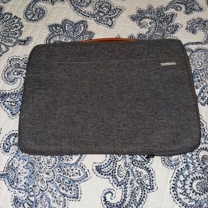 Laptop sleeve carrier